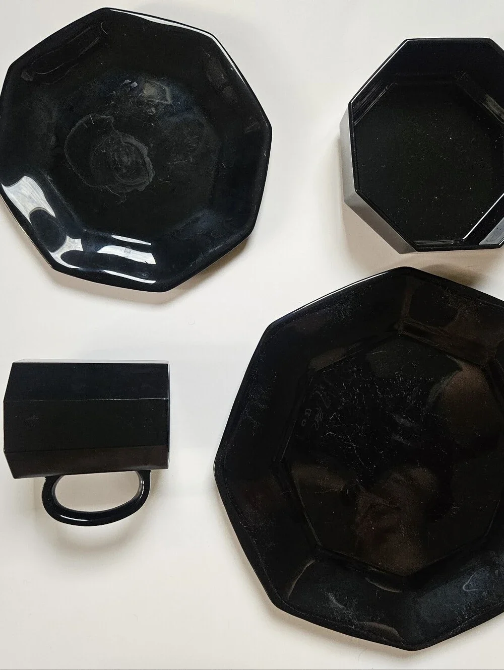 32 Arcoroc Black Octagonal Tempered Glass Dishes. 8 Piece Setting